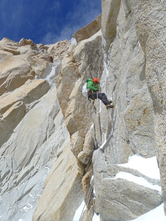 I november 2013 var jeg tilbake i Patagonia med mine to kamerater, Ole Ivar Lied og Trym Atle Sæland. Som vanlig med ambisjoner om å klatre nye ruter på de høyeste toppene, hvis det Patagonske været lot oss forsøke ...